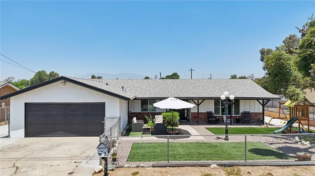 941 Hillside Lane, Norco, California 92860 home-pic-71